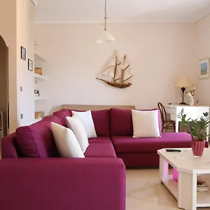 Helena Apartment
